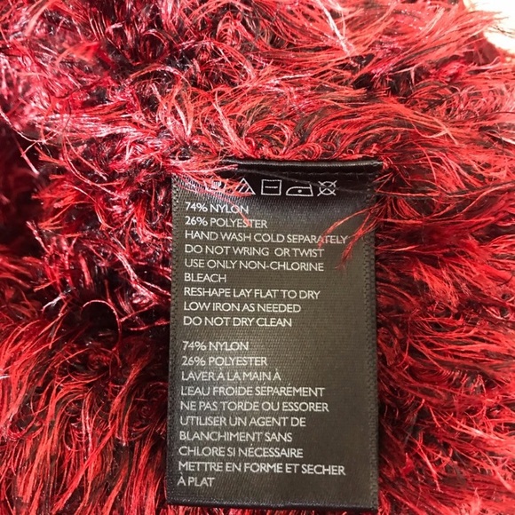 Urban Outfitters Sweater Pullover XS Red NWT - Picture 6 of 8